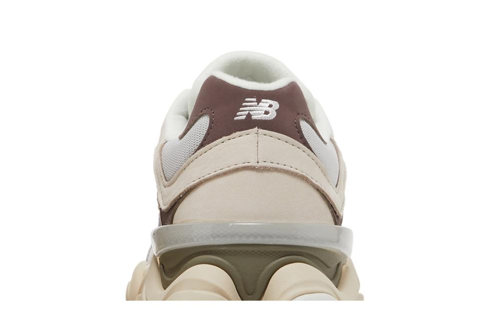 9060 'Grey Matter Timberwolf'