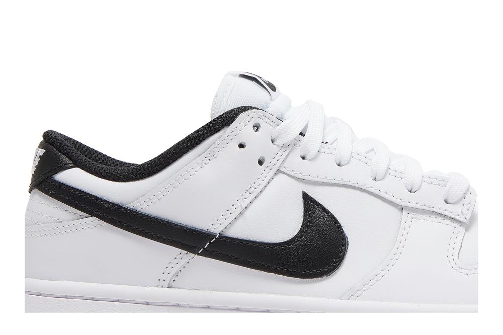 Wmns Dunk Low 'White Black'