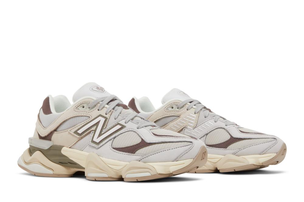 9060 'Grey Matter Timberwolf'