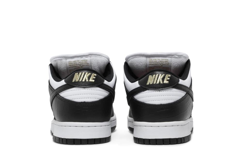 Supreme x Dunk Low OG SB QS 'Black'