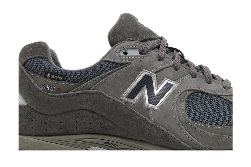 2002R GORE-TEX 'Castlerock Natural Indigo'