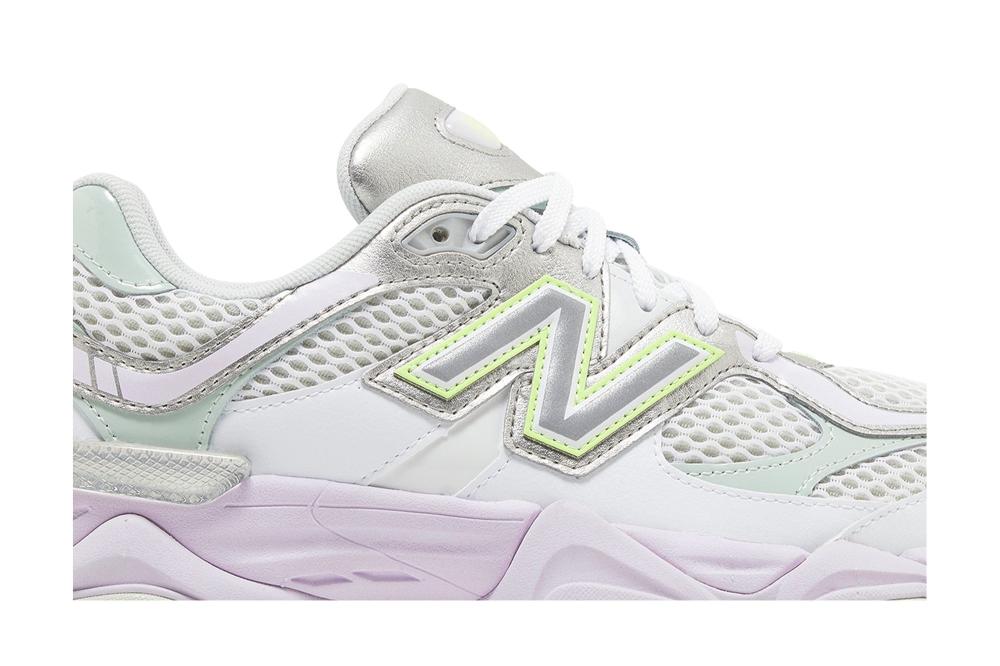 9060 'White Taro'