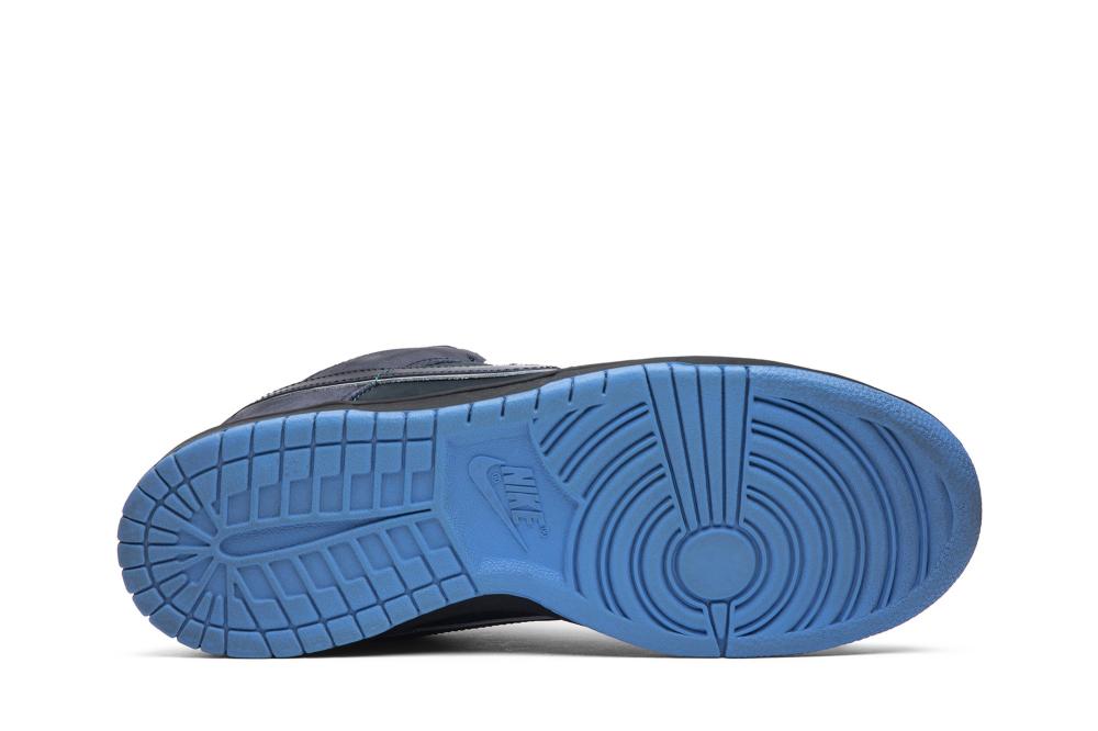 Dunk Low Premium SB 'Blue Lobster'