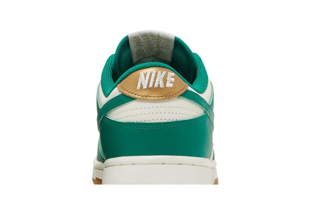 Wmns Dunk Low 'Malachite Metallic Gold'