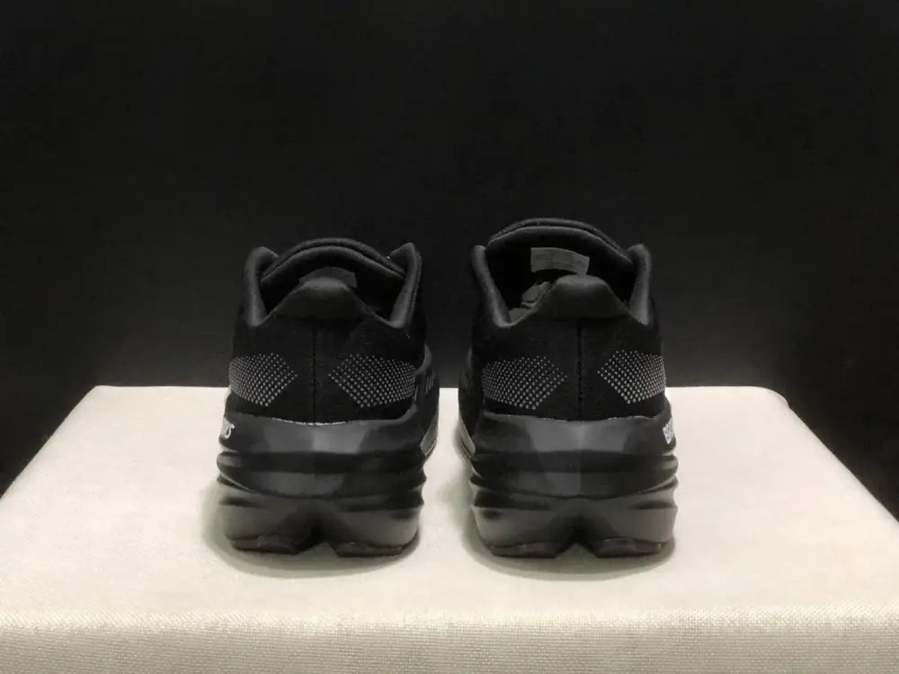 Black Orchid Ice Grey Run