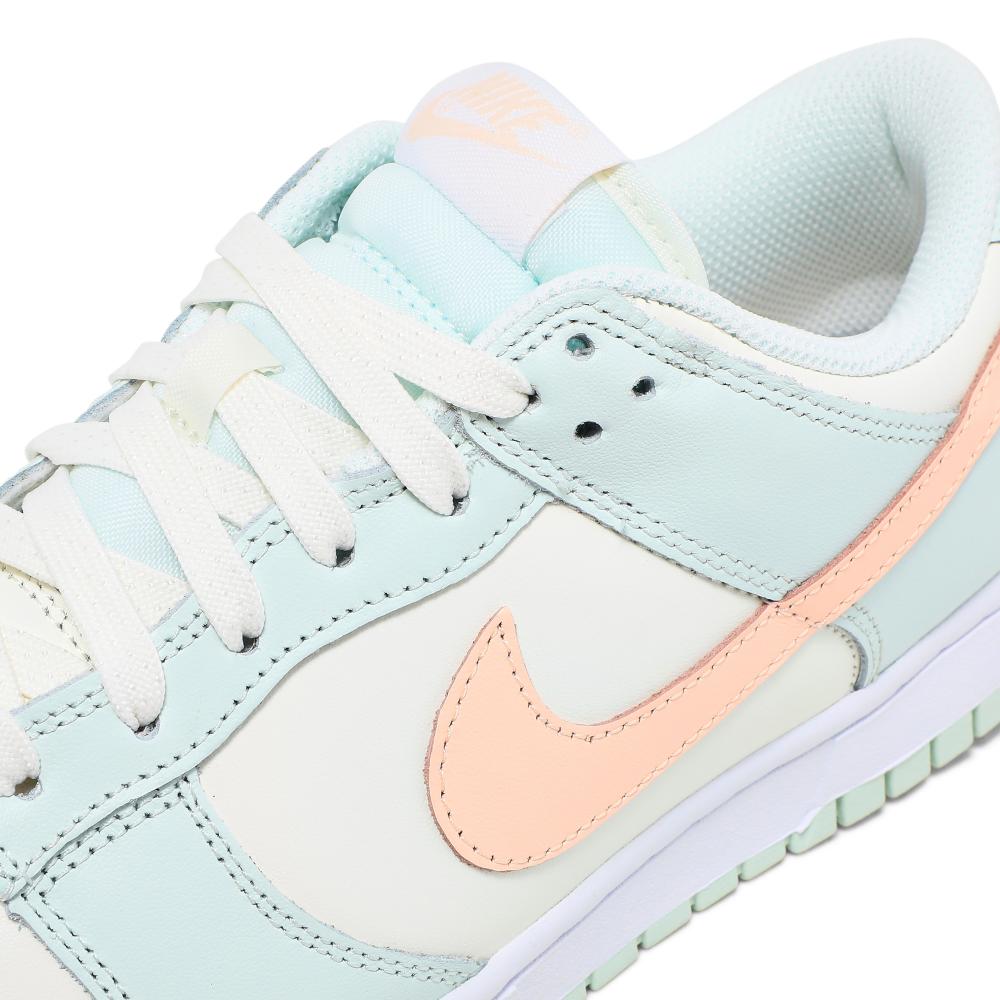 Wmns Dunk Low 'Barely Green'