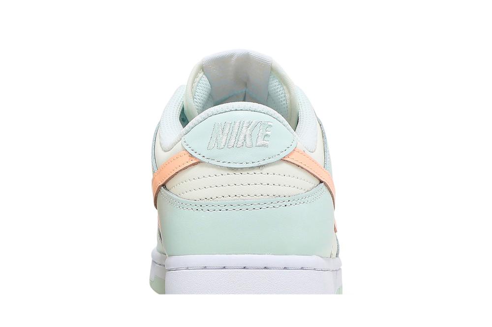 Wmns Dunk Low 'Barely Green'