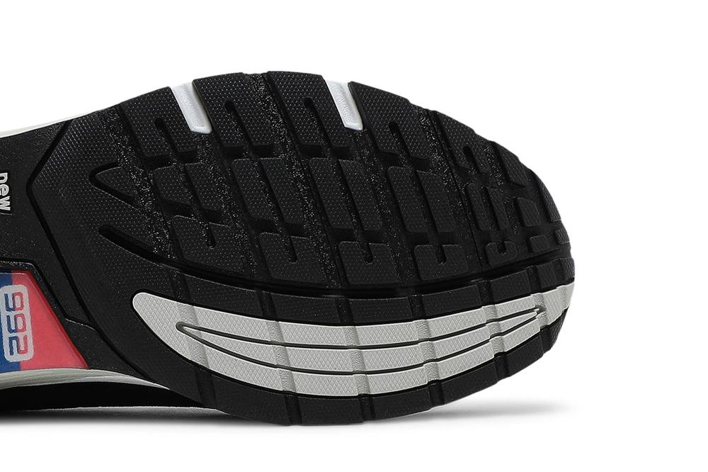 992 Made in USA 'Black' 2021