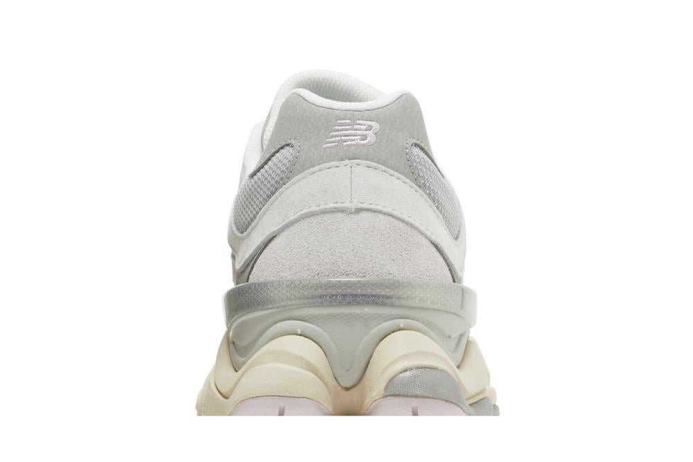 9060 'Grey Matter December Sky'