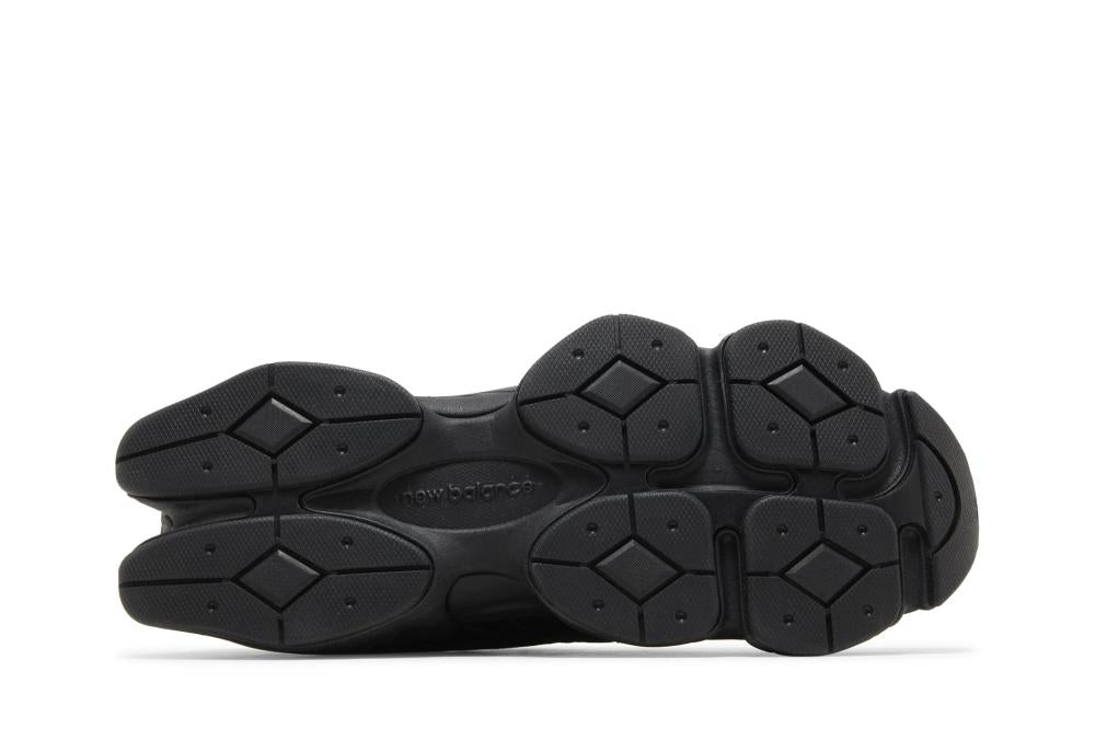 9060 'Triple Black Suede'