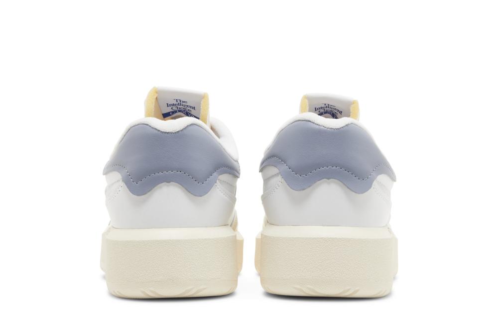 CT302 'White Reflection'