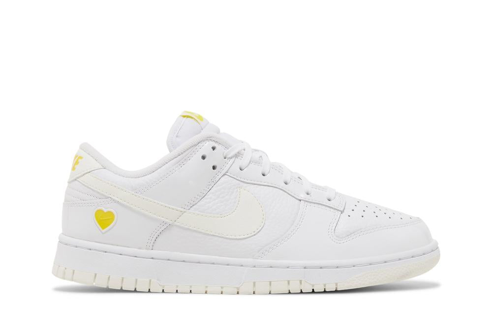 Wmns Dunk Low 'Valentine's Day - Yellow Heart'