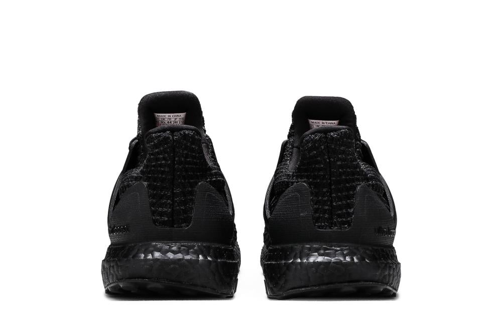 UltraBoost 4.0 DNA 'Core Black'