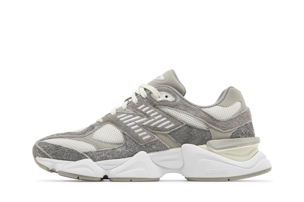 9060 'Grey White'