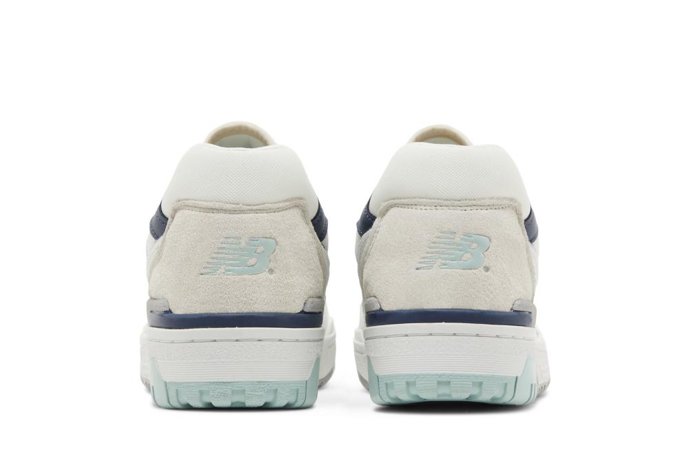 550 'White Winter Fog'