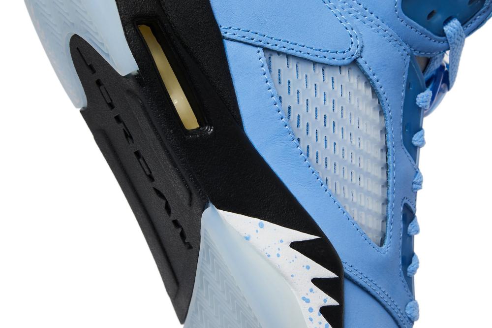 Air Jordan 5 Retro SE 'UNC'