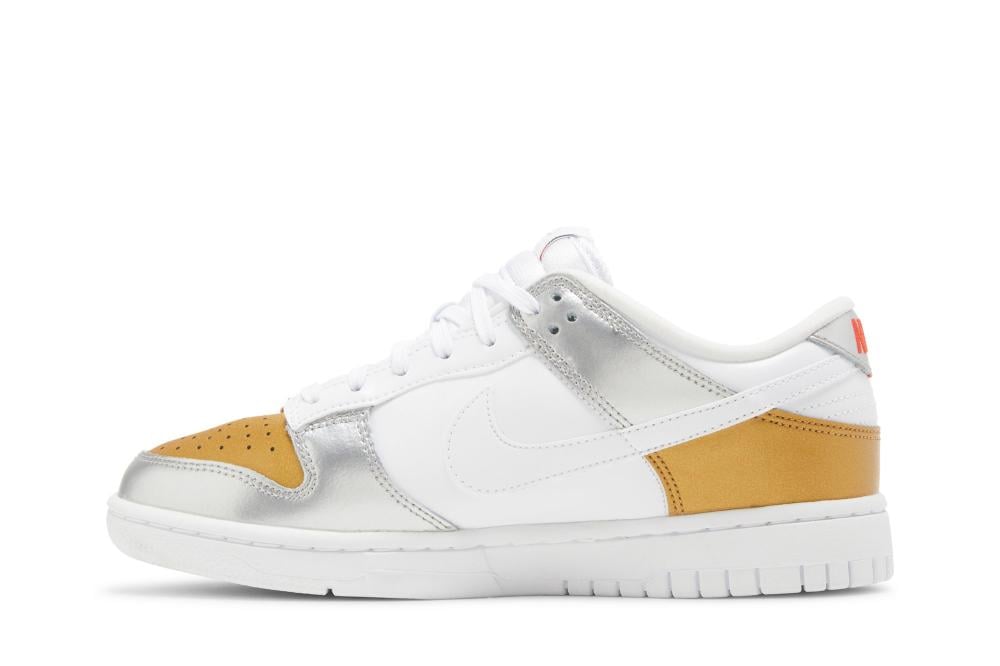 Wmns Dunk Low SE 'Silver Gold Metallic'