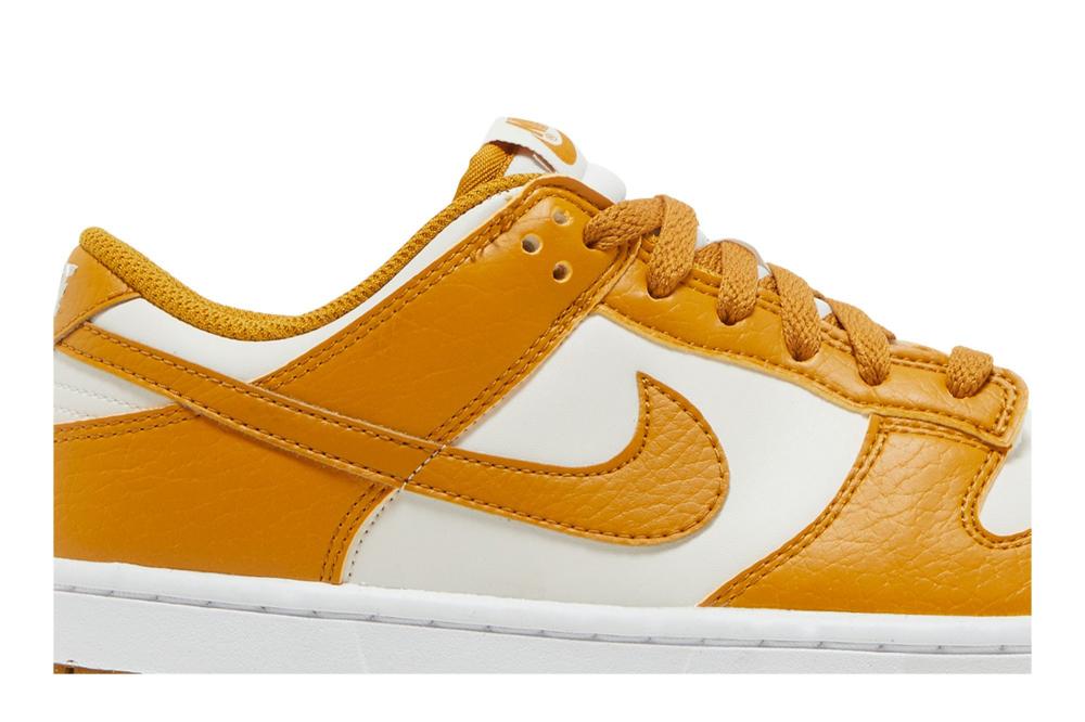 Wmns Dunk Low Next Nature 'Gold Phantom'