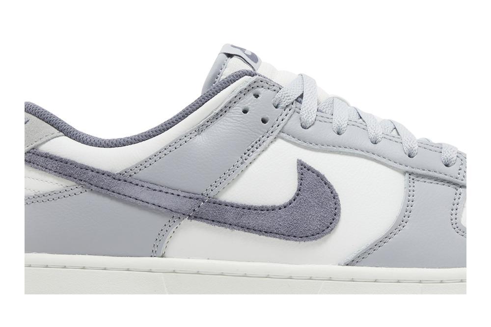Dunk Low SE 'Light Carbon'