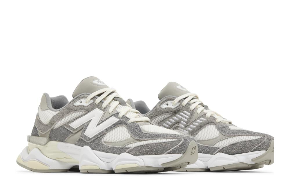 9060 'Grey White'