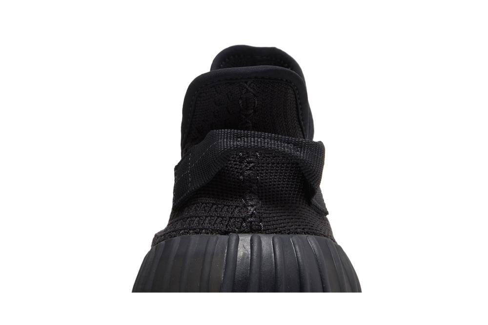 Yeezy Boost 350 V2 'Onyx'