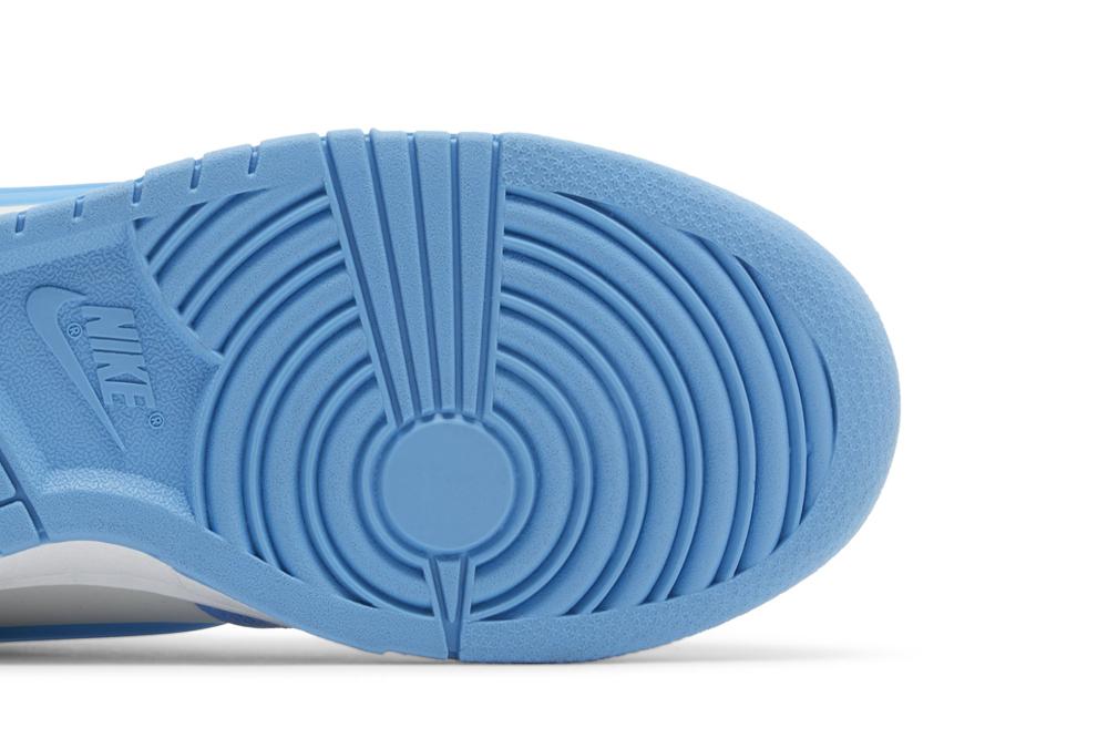 Wmns Dunk Low Twist 'University Blue'