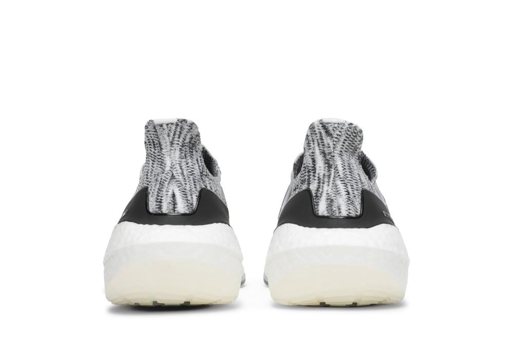 UltraBoost 21 'White Black'