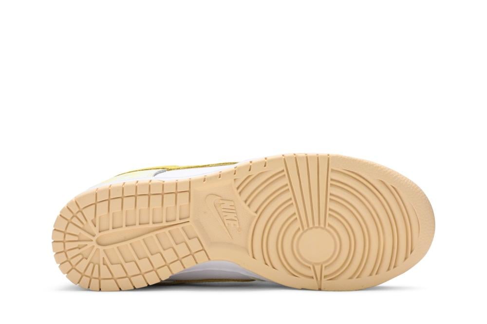 Wmns Dunk Low OG 'Yellow Strike'
