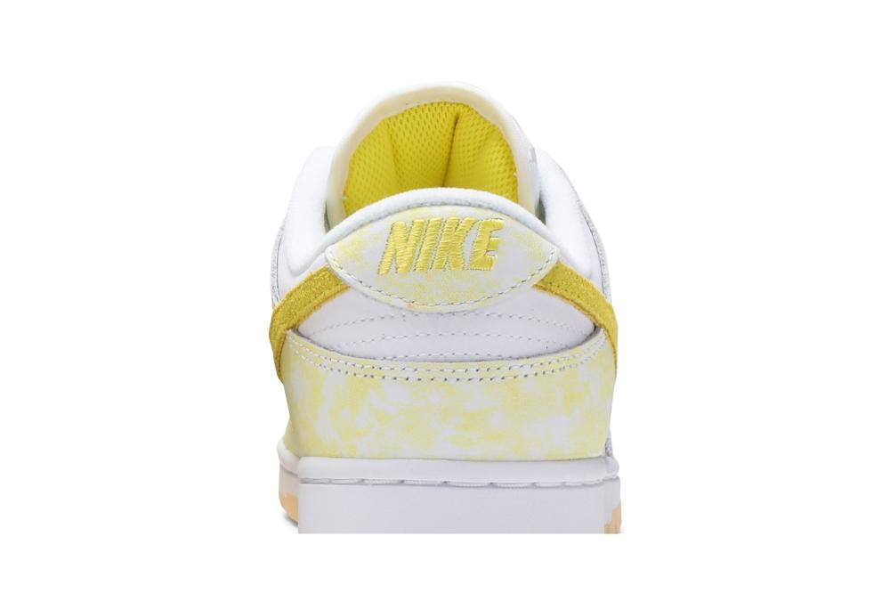 Wmns Dunk Low OG 'Yellow Strike'