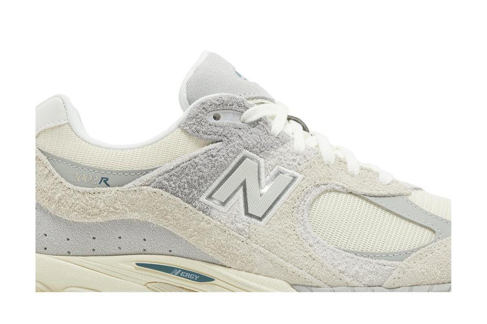 2002R 'Linen'