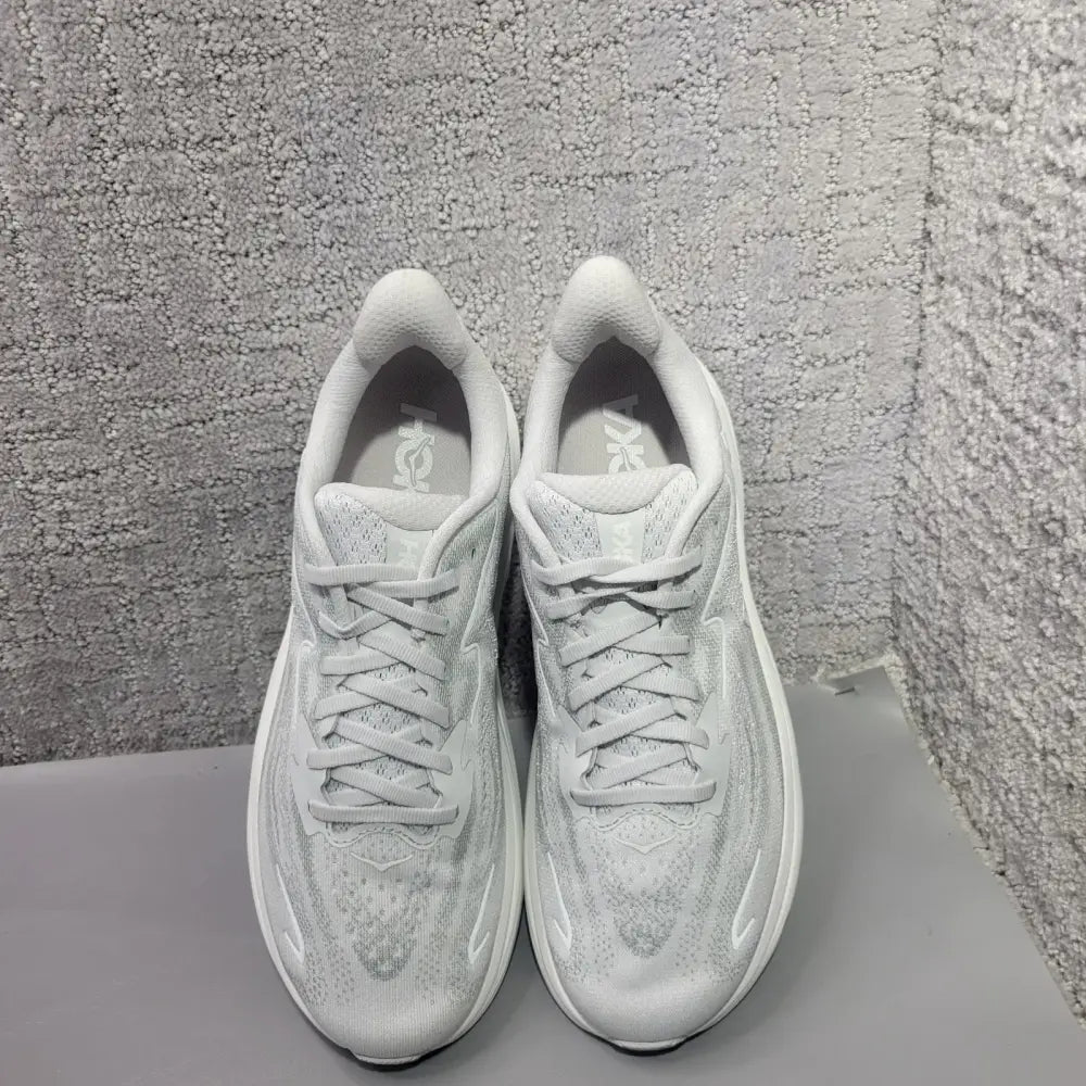 Bondi Running Shoes
