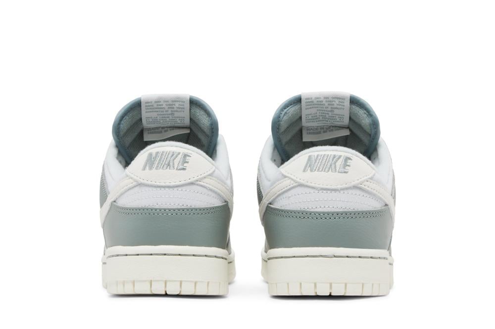 Dunk Low 'Mica Green'