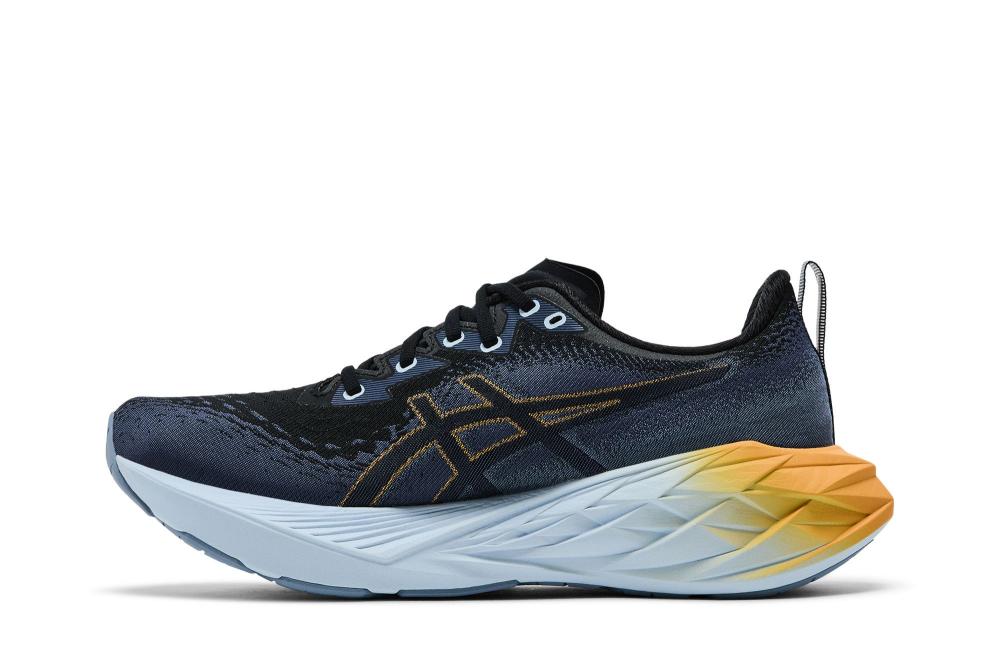 Novablast 4 'Black Thunder Blue'