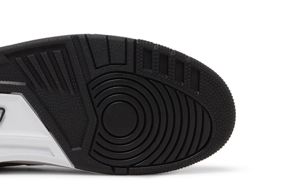 Jordan Legacy 312 Low 'Black Metallic Gold'
