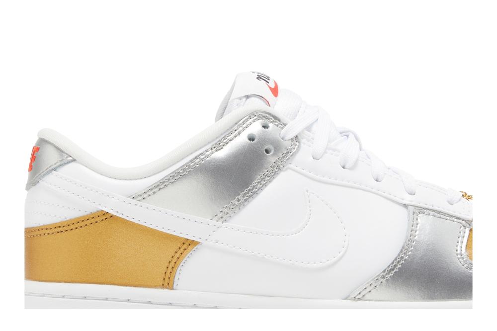 Wmns Dunk Low SE 'Silver Gold Metallic'