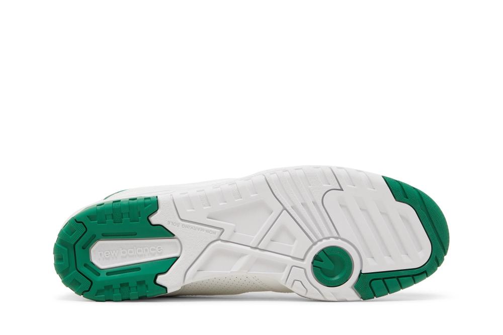 550 'White Classic Pine'