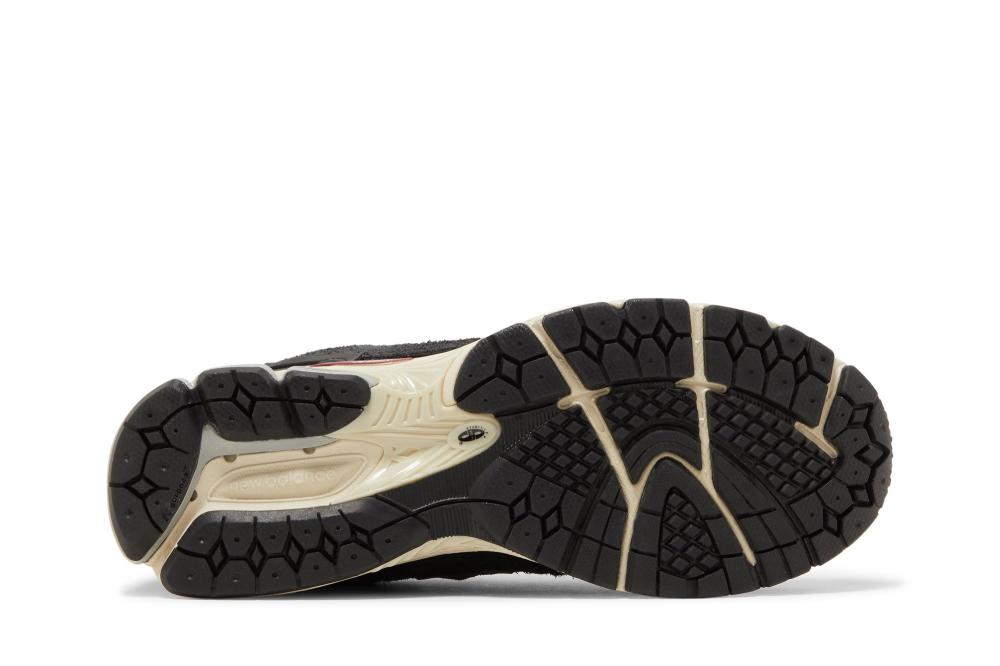 1906D 'Protection Pack - Black'
