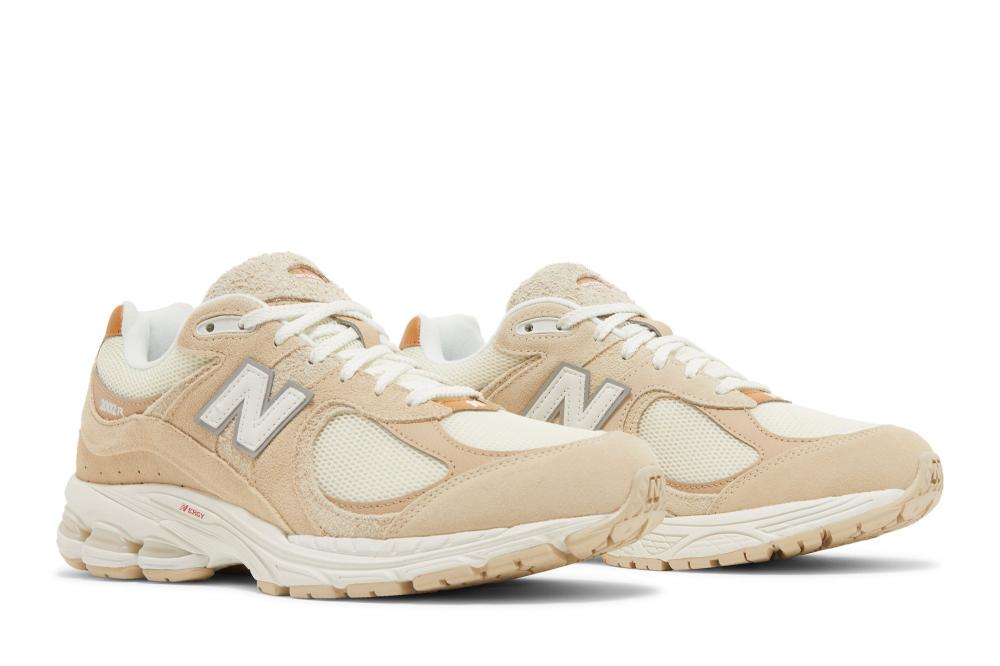 2002R 'Sandstone'