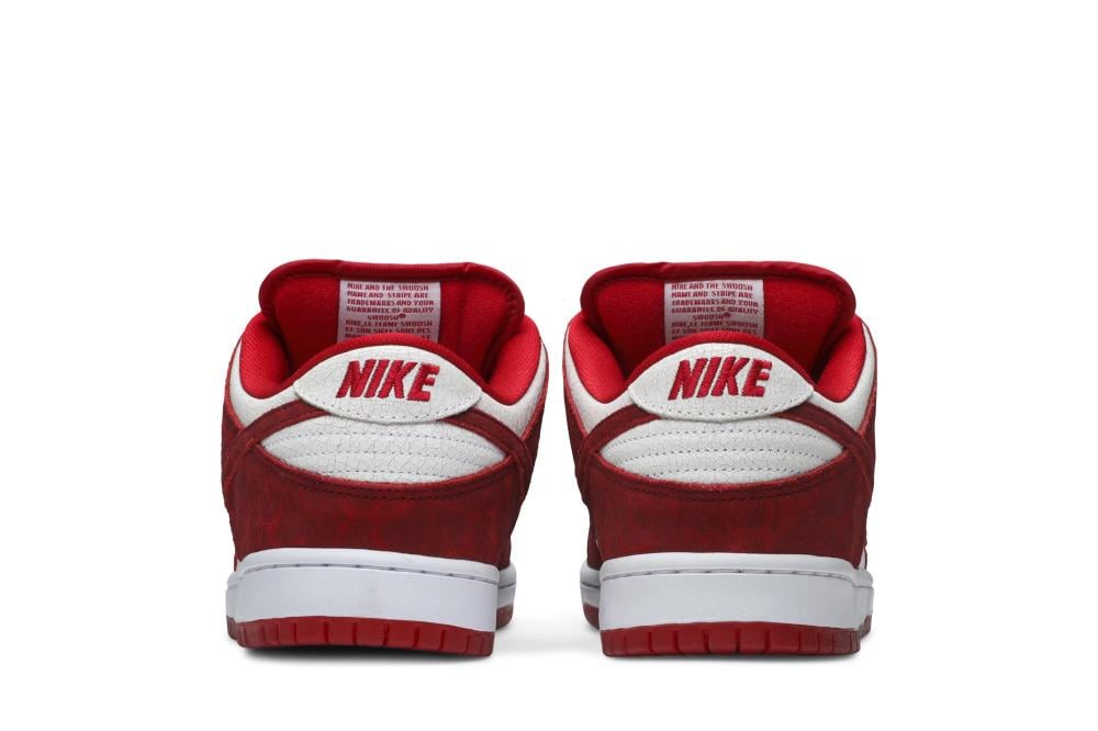 Dunk Low Premium SB 'Valentine's Day 2014'