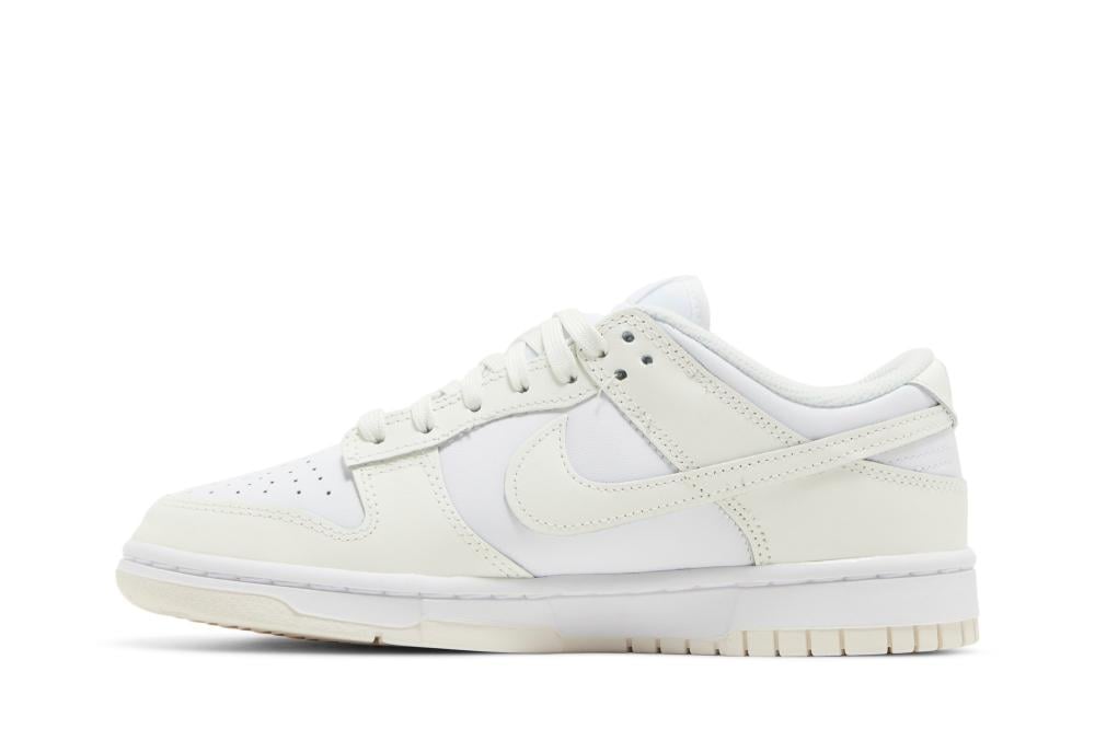 Wmns Dunk Low 'White Sail'