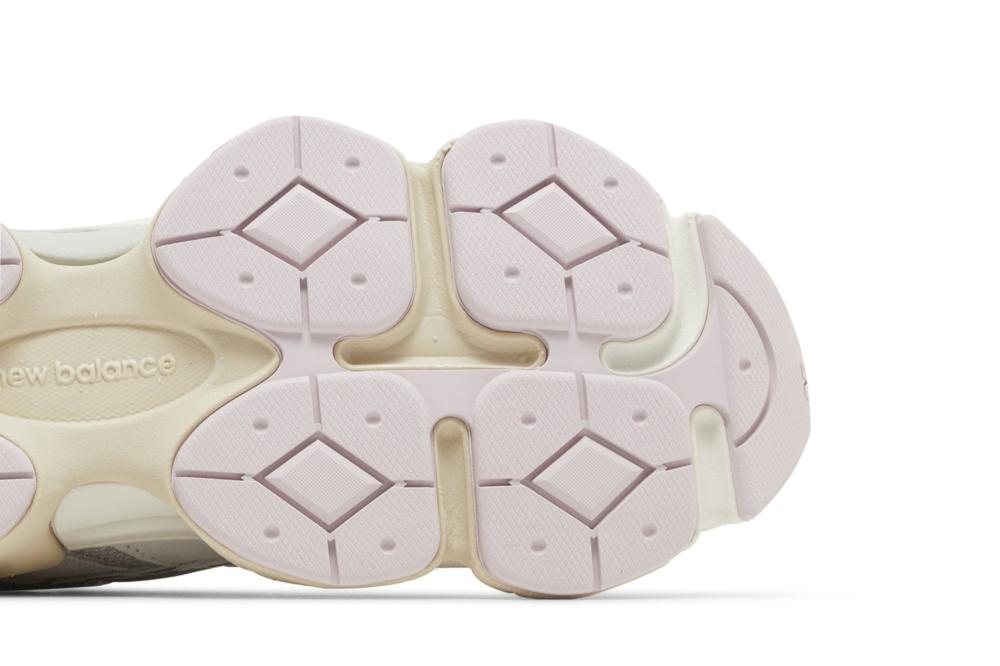 9060 'Grey Matter December Sky'