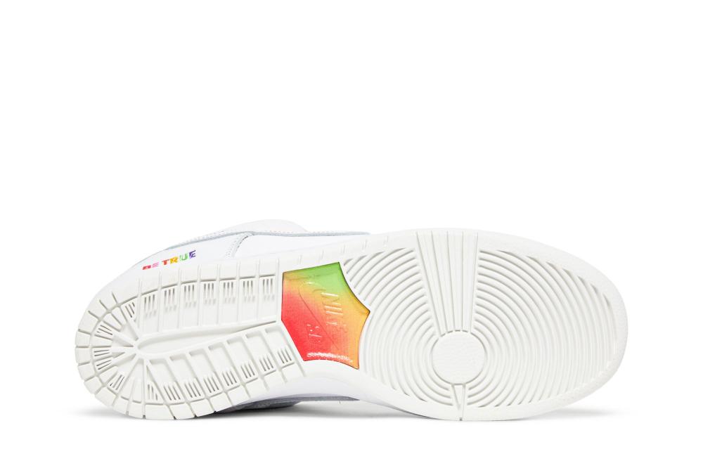 Dunk Low SB 'Be True'