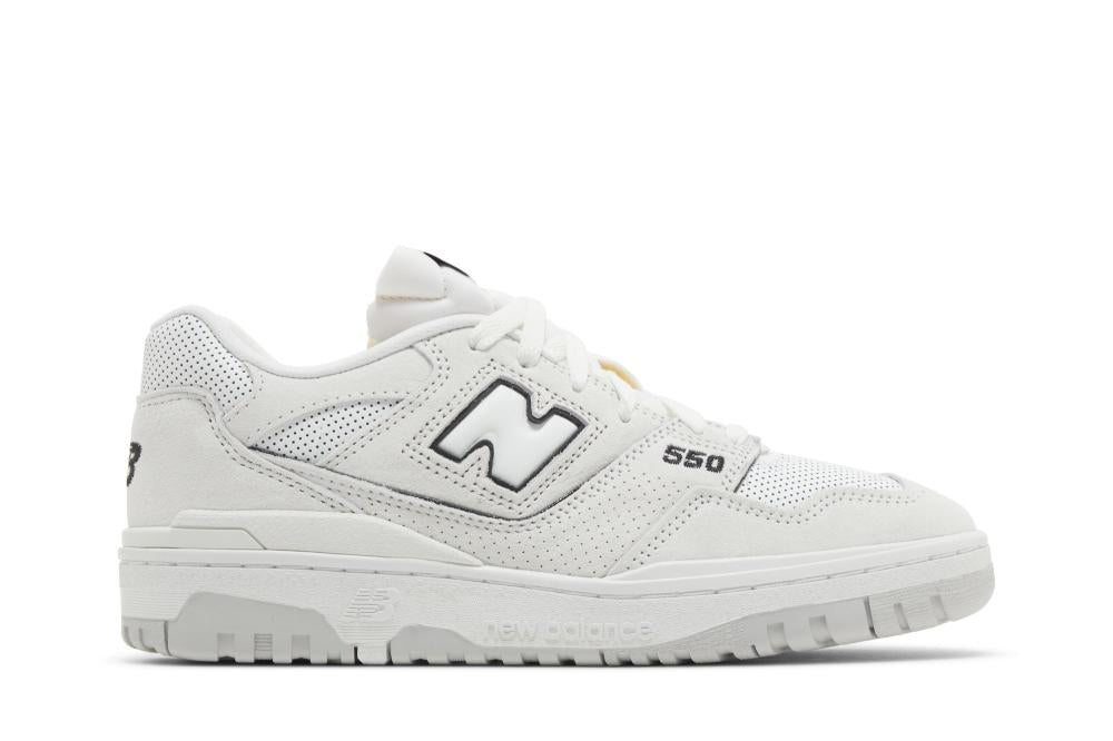 550 'Reflection White'