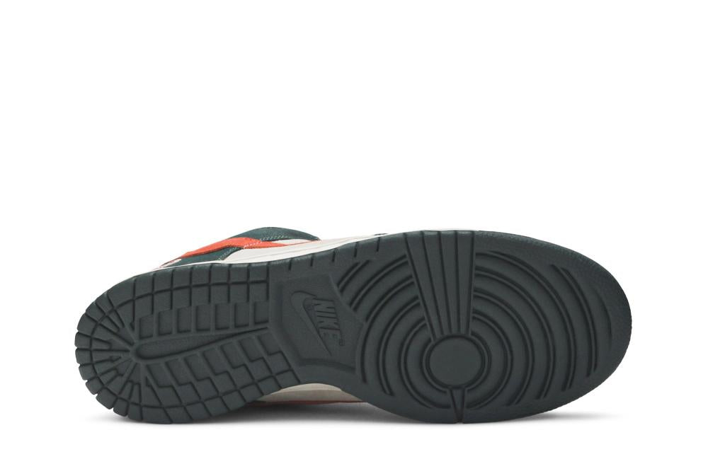 Dunk Low Pro SB 'Eire'