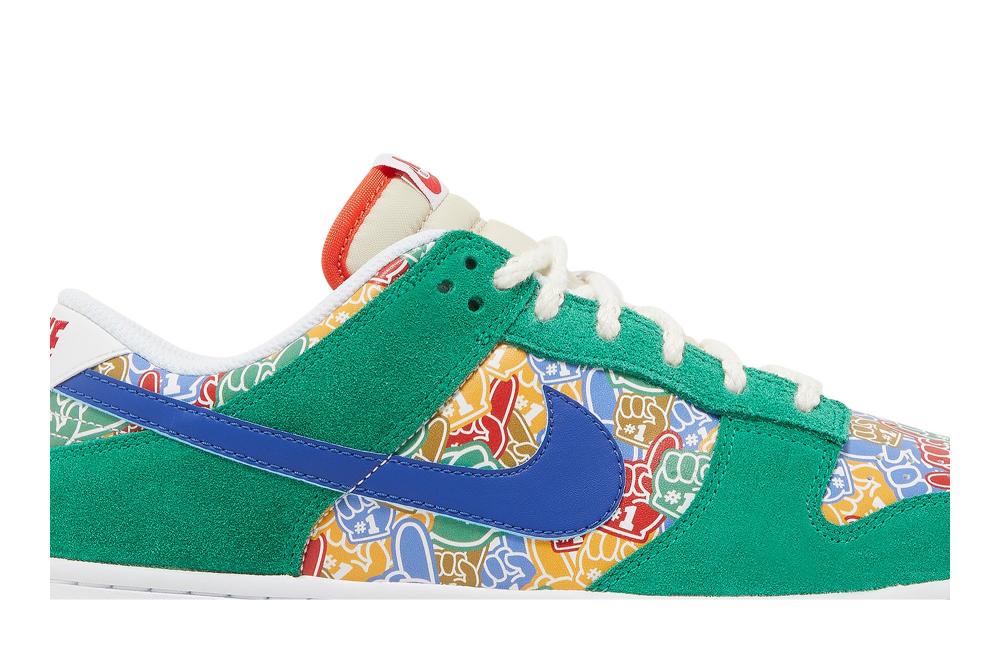 Dunk Low 'Foam Finger'