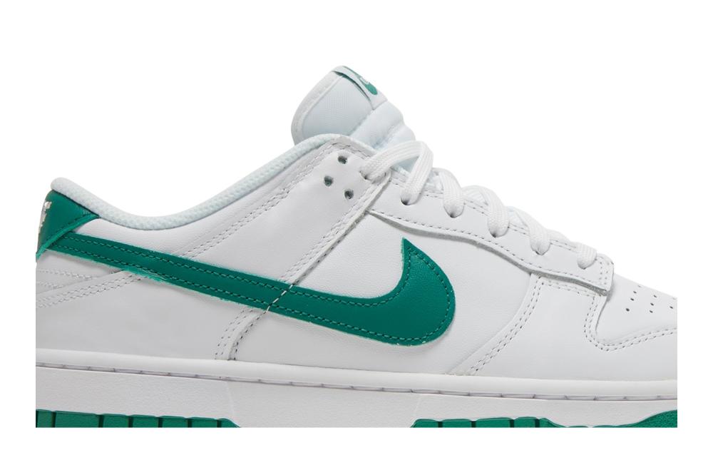 Wmns Dunk Low 'Green Noise'