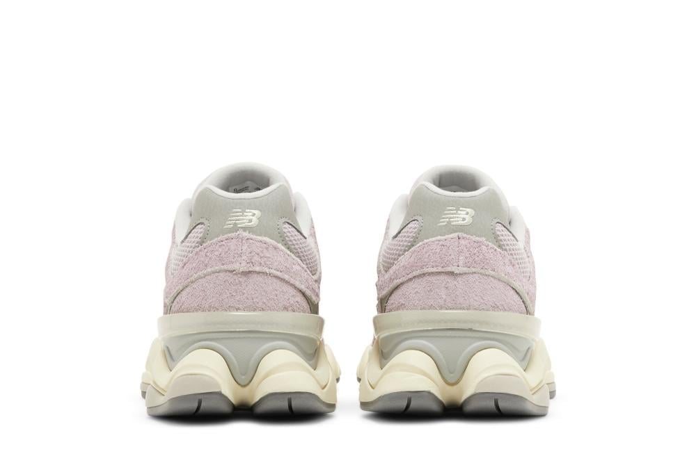 9060 'December Sky'