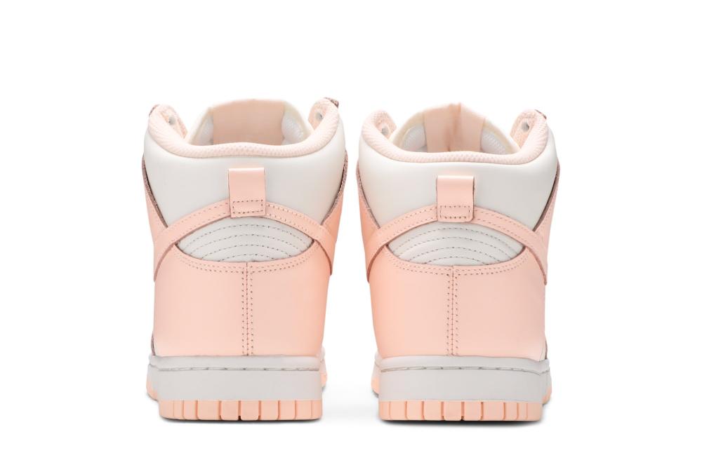 Wmns Dunk High 'Crimson Tint'