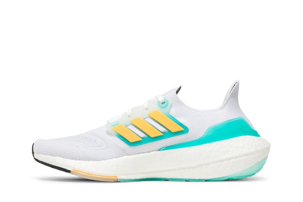 UltraBoost 22 'White Mint Rush'