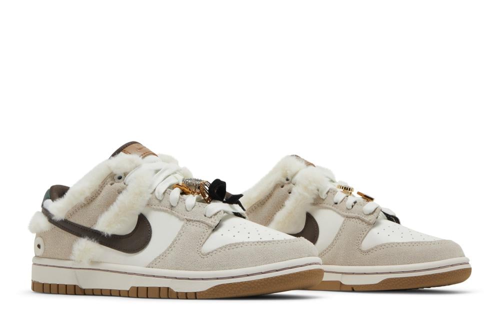 Wmns Dunk Low 'Mink And Jewels'